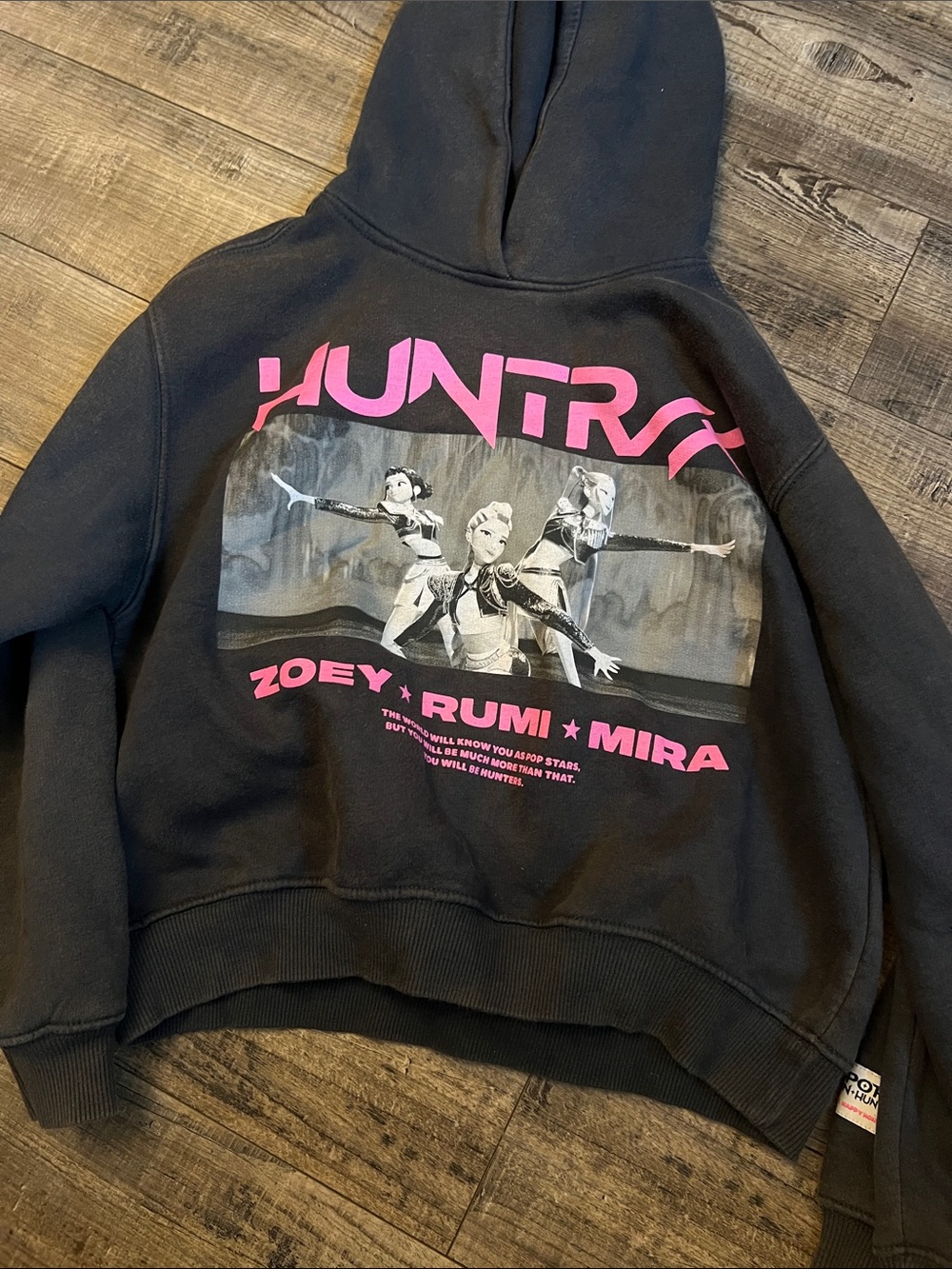 Zara k pop Black Hoodie with Pink Graphic